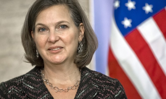 Нуланд едет в Украину обсудить Минские соглашения