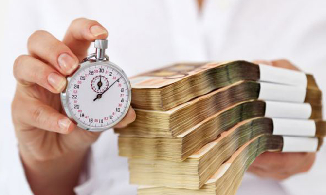 Доля просроченной задолженности по кредитам выросла до 24,3%