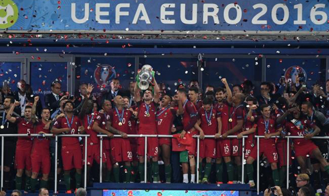 Сборная Португалии стала чемпионом Европы по футболу