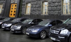 Депутаты задекларировали почти 1 тыс. транспортных средств в 2015 году