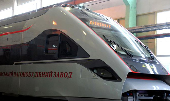 Крюковский завод увеличил выпуск грузовых вагонов в 5,5 раза