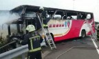 26 туристов сгорели заживо в автобусе на Тайване