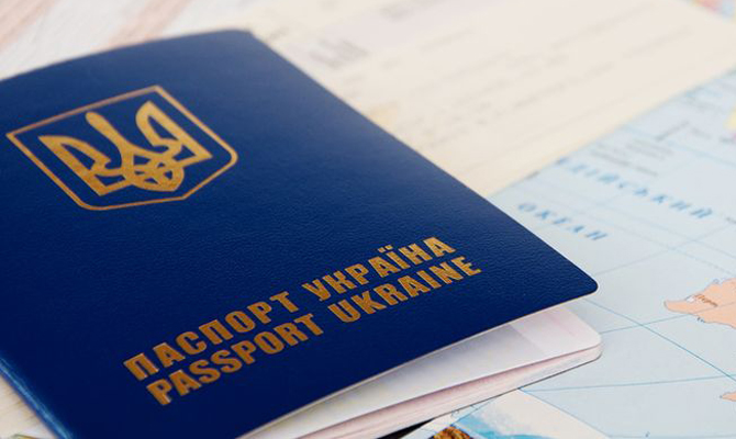 Украинцы оформили более 1,6 млн загранпаспортов