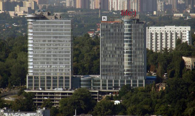 Укрсоцбанк вернул права на «Горизонт Парк»