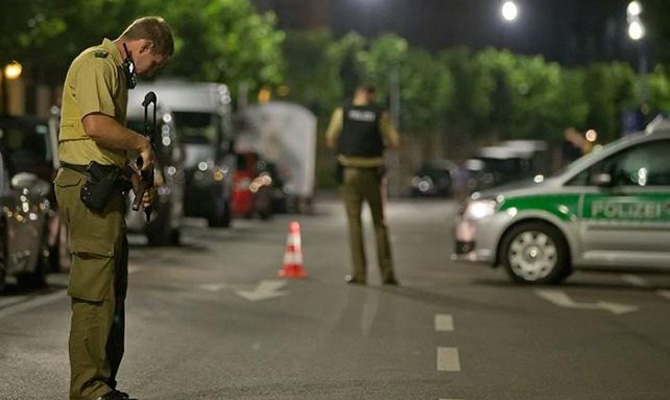 В Баварии возле кафе прогремел взрыв