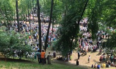 На Владимирской горке начался молебен ко дню Крещения Руси