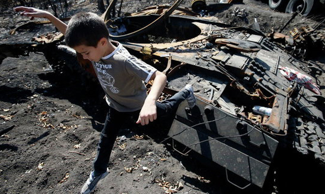 За время конфликта на Донбассе погибли 68 детей