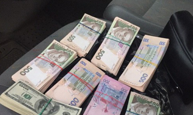 В Одессе задержали на взятке чиновника Фитосанитарной инспекции