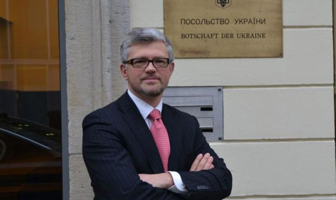 РФ может осуществить очередное вторжение в Украину из Крыма, - посол в ФРГ