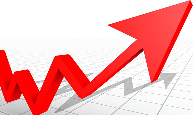 Экономика Украины в 2017 году вырастет на 2,9%,  - консенсус-прогноз