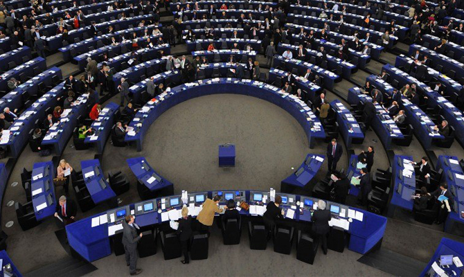 Стало известно, когда Европарламент проголосует за безвиз для Украины