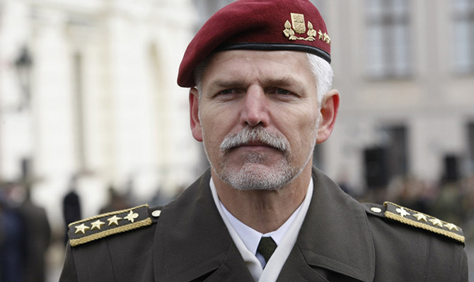 НАТО введет в Прибалтику силы для сдерживания РФ в мае 2017