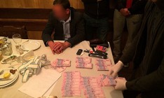 В Днепре задержали на взятке чиновника Госслужбы по вопросам труда