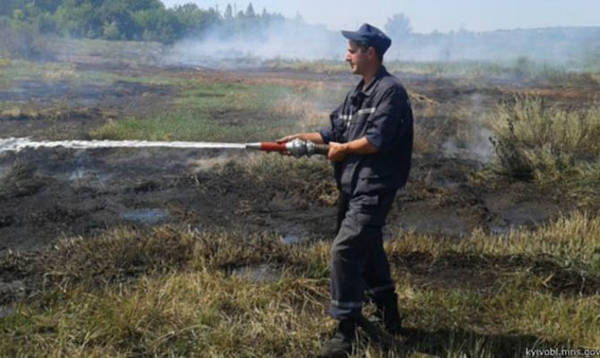 В пяти областях Украины горят торфяники, - ГСЧС