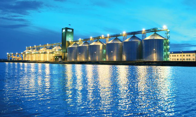 «Нибулон» инвестирует 1,5 млрд гривен в терминал на Херсонщине