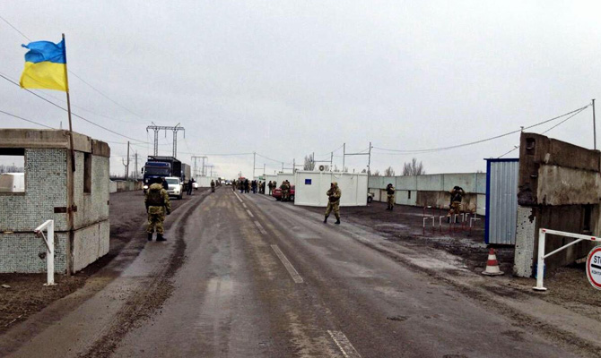 Боевики планируют открыть пункт пропуска в районе Золотого 2 октября