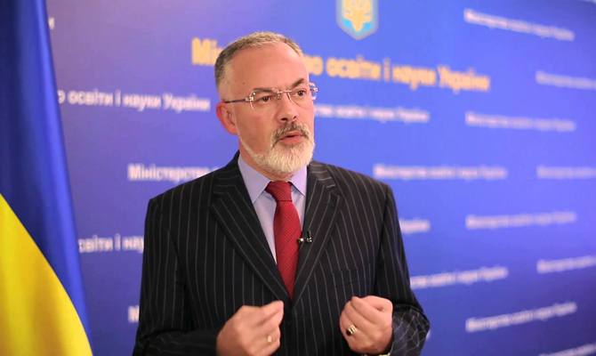 Генпрокурор требует ускорить расследование против Табачника