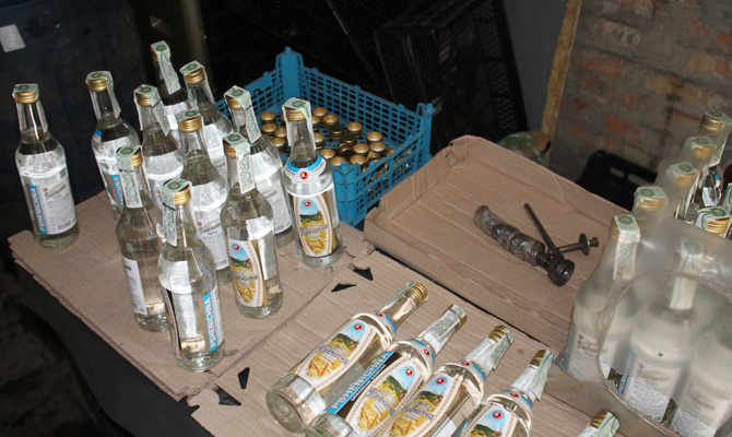 В Украине закрыли 112 незаконных производств алкоголя