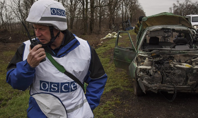 ОБСЕ продлила работу миссии на границе Украины с Россией