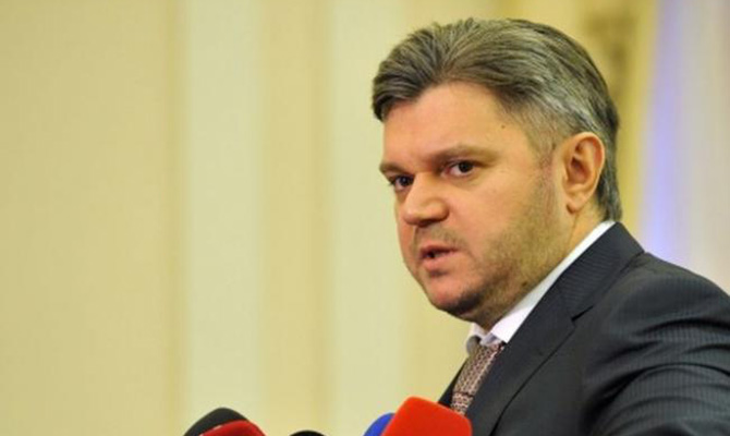 Ставицкий потребовал от Луценко немедленного закрытия дела