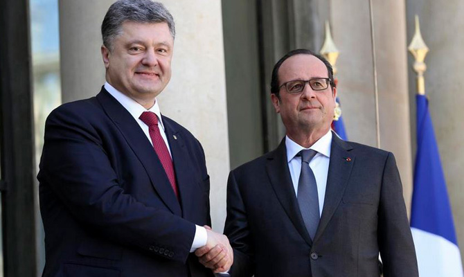 Олланд пообещал Порошенко «придать импульс» решению кризиса на Донбассе
