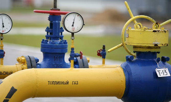 Украина начала отбор газа из хранилищ