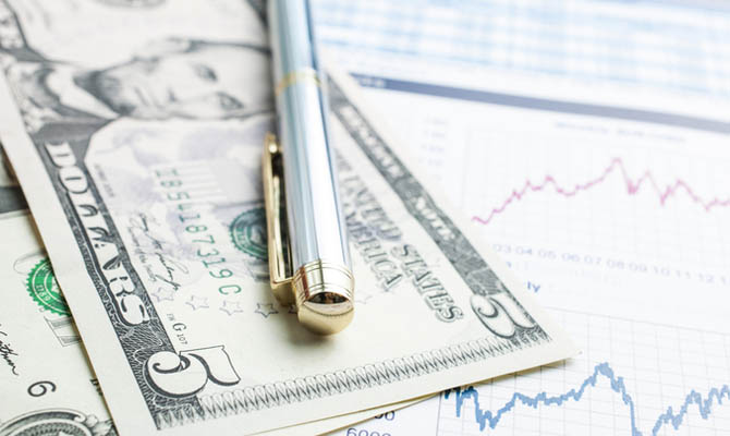 НБУ рассчитает курс гривны в ноябре по-новому