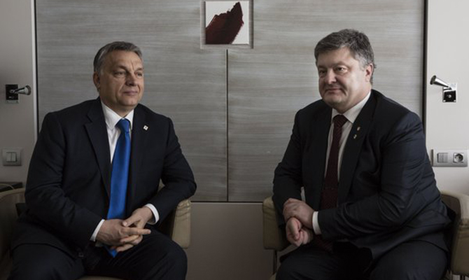 Порошенко и Орбан обсудили расширение украинско-венгерского сотрудничества и санкции против РФ