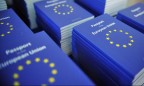 Полмиллиона украинцев получили вид на жительство в ЕС