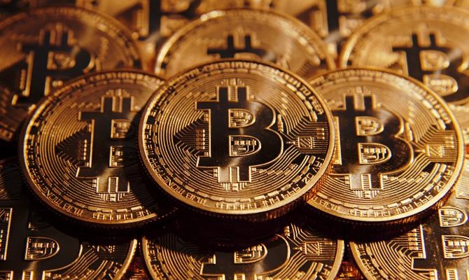 Нацбанк намерен выпустить свой Bitcoin