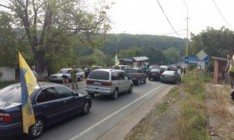 В Закарпатской области продолжают блокаду КПП на границе с Румынией и Словакией