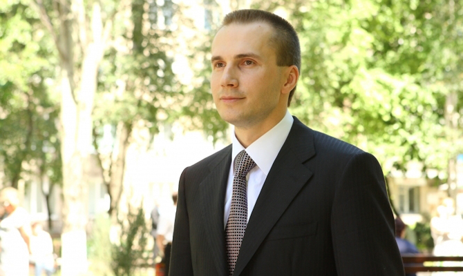 Суд признал сына Януковича непричастным к расстрелам на Майдане