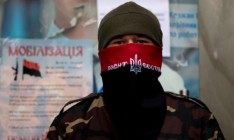 На Майдане произошли столкновения между представителями «Правого сектора» и полицией