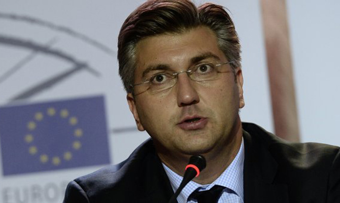 Хорватия поддерживает скорейшее принятие решения ЕС о безвизе для Украины, - Пленкович