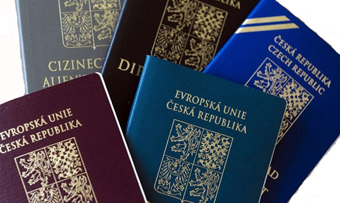 Украинцы занимают первое место среди просителей убежища в Чехии