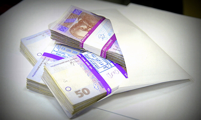 Конвертационные центры повысили расценки на «обналичку»