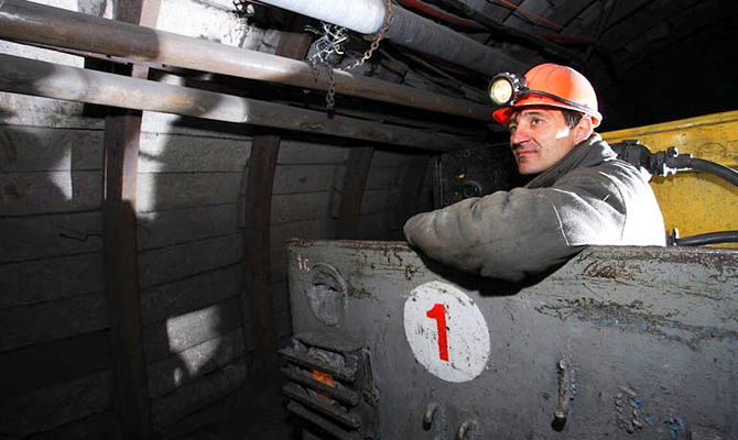 Рада намерена выделить дополнительно 1 млрд грн дотаций госшахтам