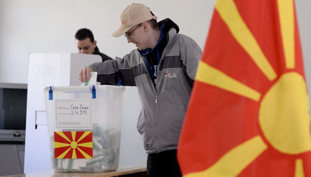 На выборах в Македонии победили  националисты с минимальным отрывом