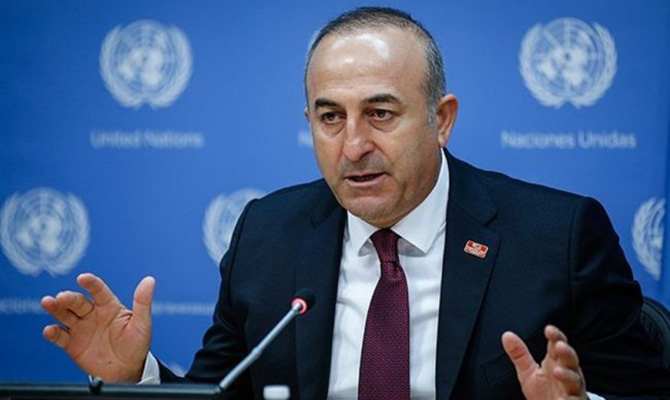 Глава МИД Турции отменил запланированный визит в Украину