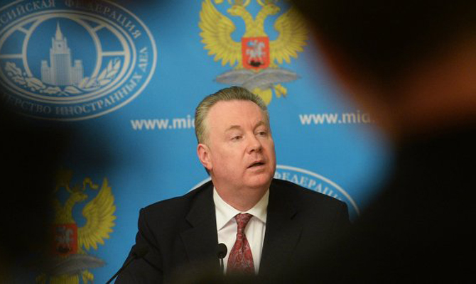 РФ созвала спецзаседание совета ОБСЕ в связи убийством посла в Турции