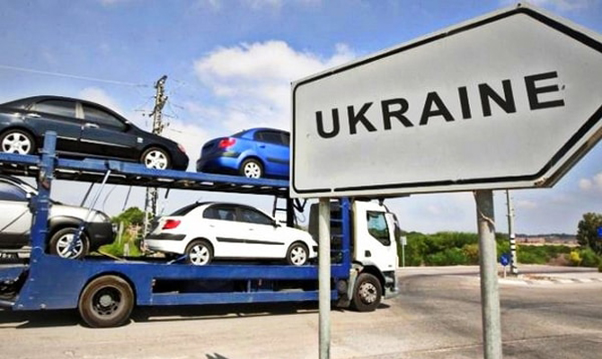 За десять месяцев на импорт автотранспорта Украина потратила почти $ 1,5 млрд