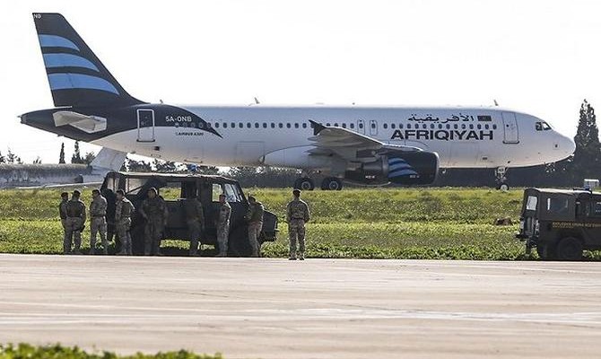 Освобождены все заложники ливийского самолета