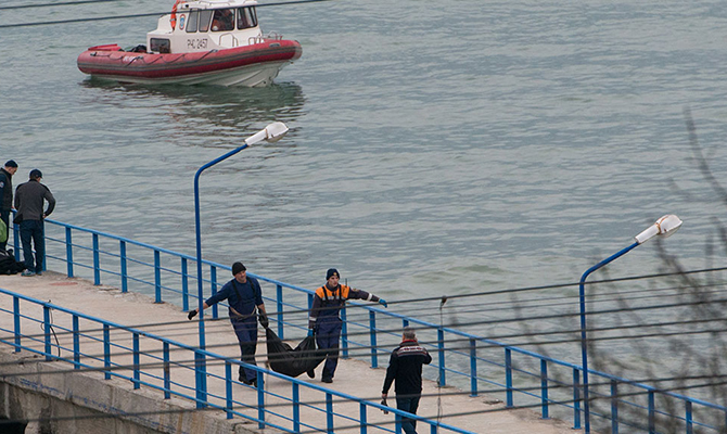Со дна Черного моря подняли уже 80 тел погибших на борту Ту-154