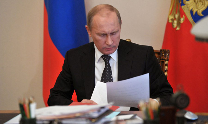 Путин узаконил пытки заключенных