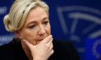 Россия требует у Ле Пен вернуть кредит на €9 млн