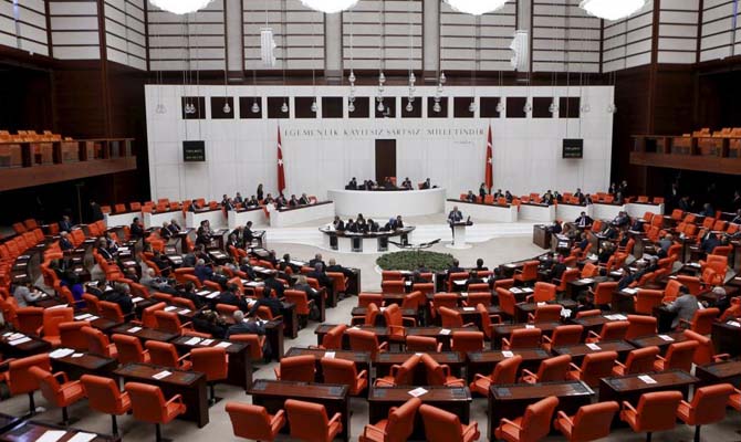 Парламент Турции усилил полномочия президента