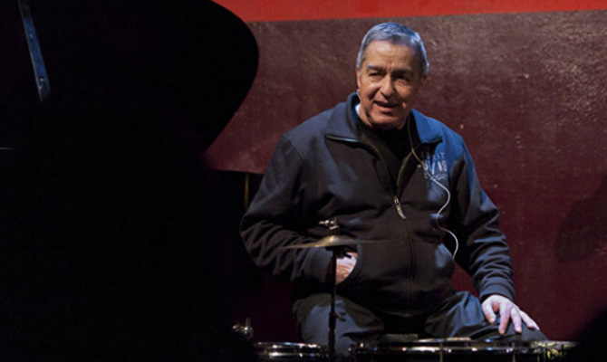 Умер барабанщик легендарной немецкой рок-группы Can