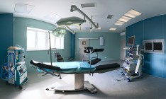 Минфин и Минздрав договорились изменить систему финансирования лечения украинцев за рубежом