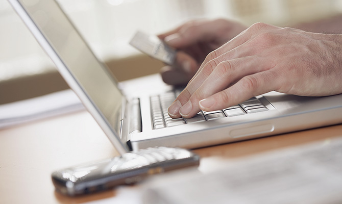 Система электронных платежей за год перевела 19,5 трлн грн