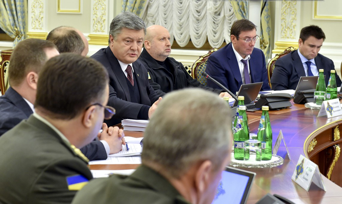 Порошенко выступил за модернизацию танков вместо закупки новых